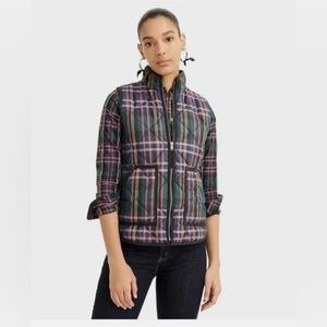 Jcrew Excursion vest in signature tartan plaid - size small - perfect condition